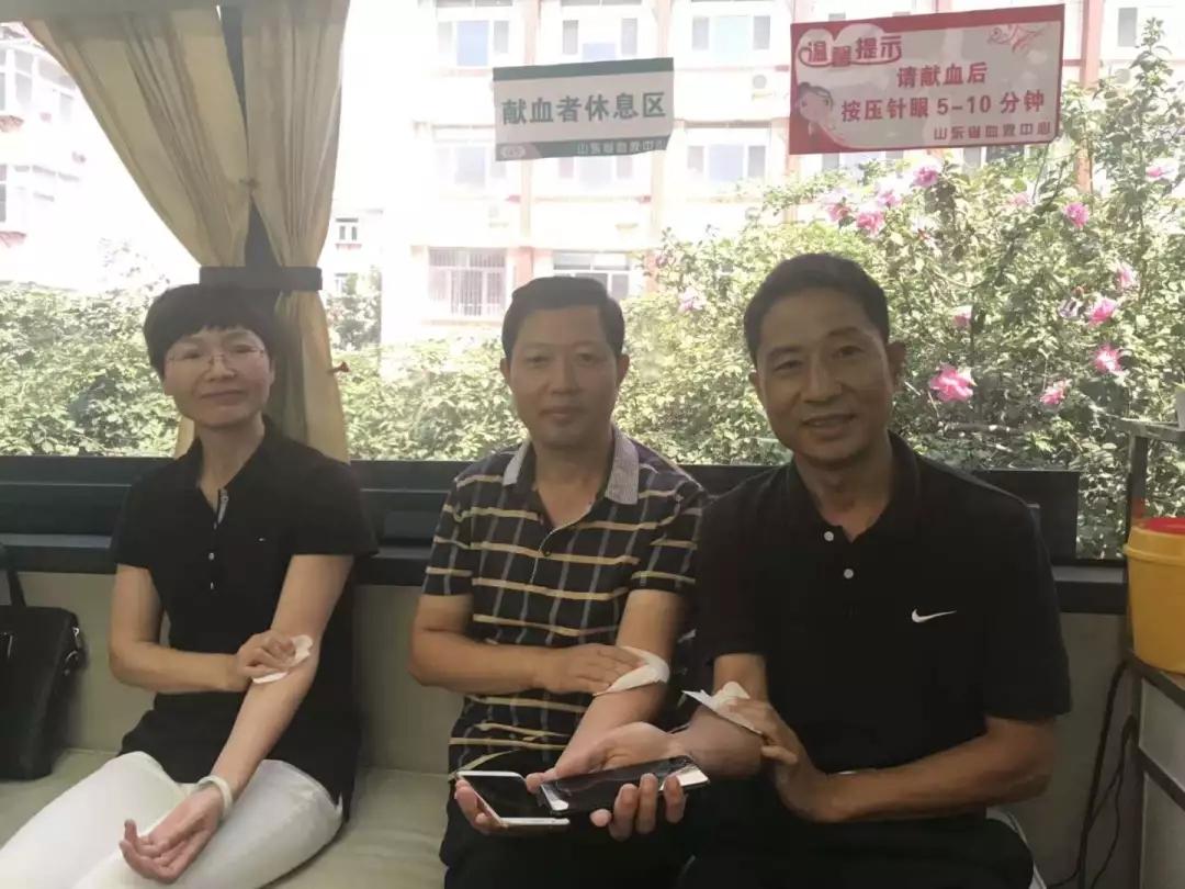 宁夏一律师出差发病 86位同行献血