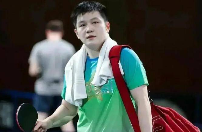 考生乒乓球特招被北大录取，喊话樊振东，梦想照进现实的乒乓之旅