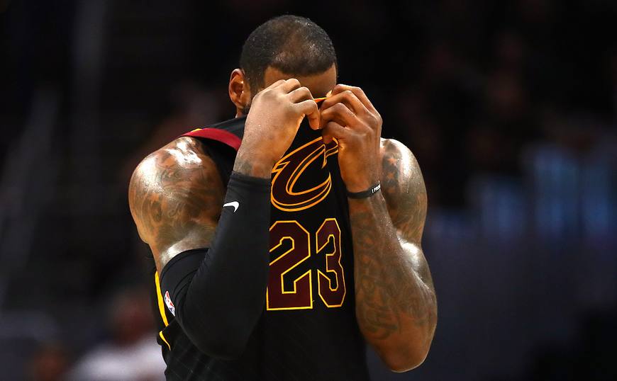 詹姆斯薪资一览,NBA巨星的金钱游戏 詹姆斯薪资一览,NBA巨星的金钱游戏