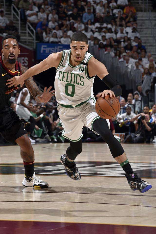2017NBA选秀榜眼，塔图姆的崛起与挑战