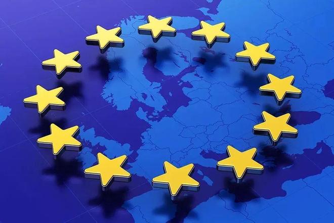 又一美国科技巨头转向中国大模型，AI竞赛的全球新动向