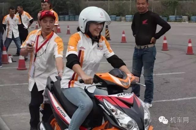 广州辟谣，征集解禁摩托意见的背后故事