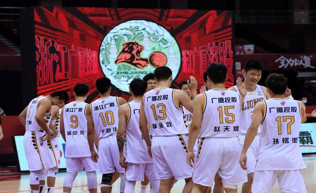 CBA直播视频广东vs吉林，一场让我熬夜看球的硬仗
