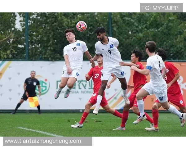 国际足球巨星崛起之路:从少年天才到世界舞台的闪耀传奇 国际足球巨星崛起之路:从少年天才到世界舞台的闪耀传奇