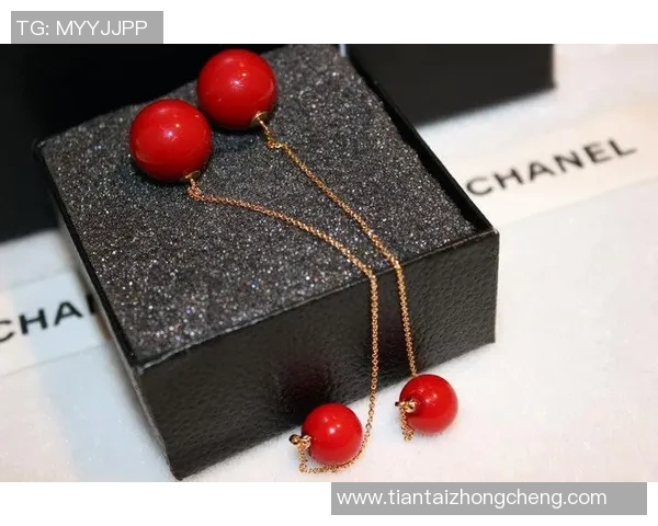 足球明星同款耳钉潮流风向标时尚潮人必备单品解析 足球明星同款耳钉潮流风向标时尚潮人必备单品解析